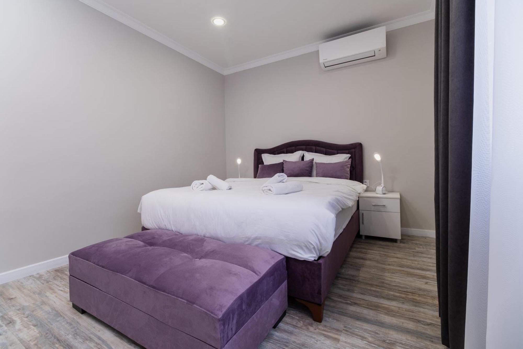 Gorgeous 2-Bedroom Apartment Plovdiv Luaran gambar